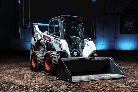 Bobcat Unveils World’s First All